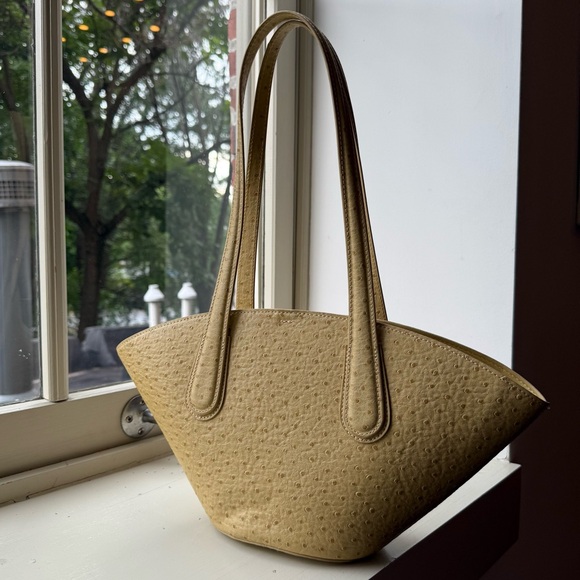 MANGO Yellow Ostrich Mini Bucket Tote - Picture 3 of 6